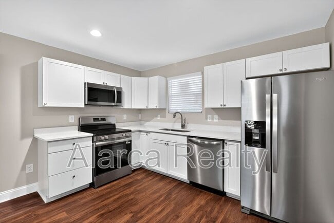 property at 6634 Rockwell Blvd