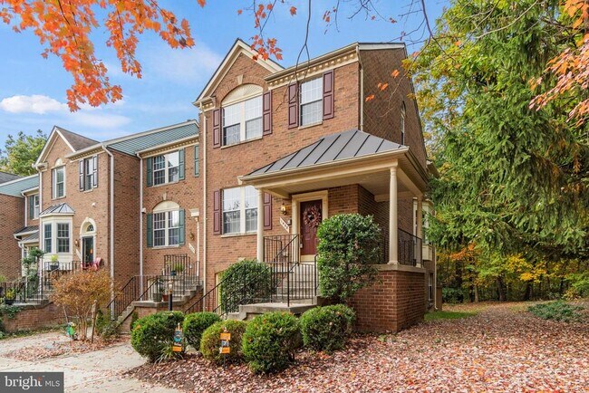 1468 Park Garden Ln in Reston, VA - Foto de edificio - Building Photo