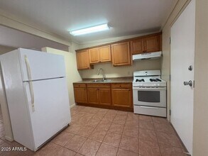 1800 E Fry Blvd in Sierra Vista, AZ - Building Photo - Building Photo