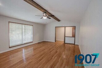 8709 NW 86th St in Oklahoma City, OK - Building Photo - Building Photo