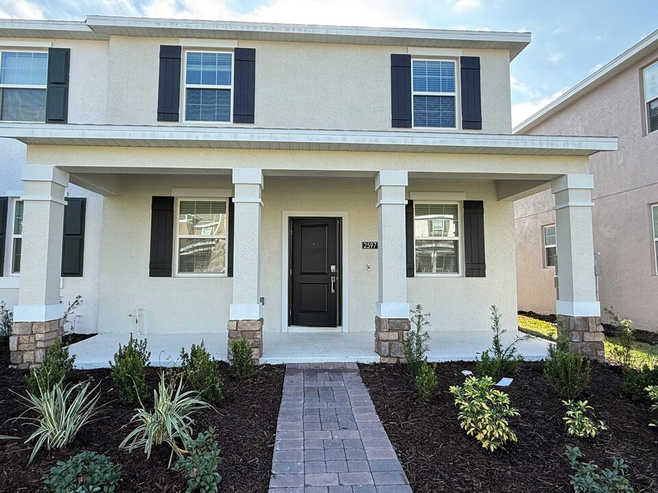 2597 Peaceful Brg Aly in Kissimmee, FL - Building Photo