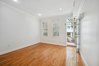 807 25th St NW in Washington, DC - Building Photo - Building Photo