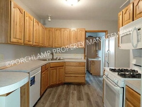 2050 Letart Ave in Muskegon, MI - Building Photo - Building Photo