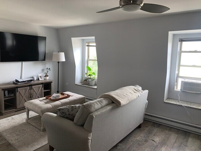 597 E 5th St in Boston, MA - Building Photo - Building Photo