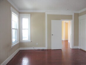 985 Whalley Ave in New Haven, CT - Building Photo - Building Photo