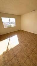 21336 Laguna Rd in Apple Valley, CA - Building Photo - Building Photo
