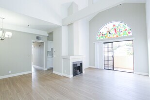 7100-7102 Ramsgate Ave in Los Angeles, CA - Building Photo