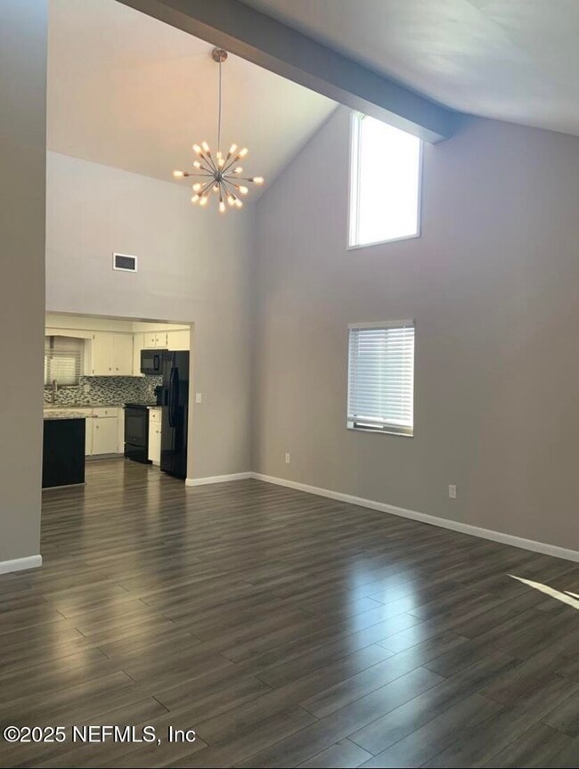 17 Clinton Ct S in Palm Coast, FL - Building Photo - Building Photo