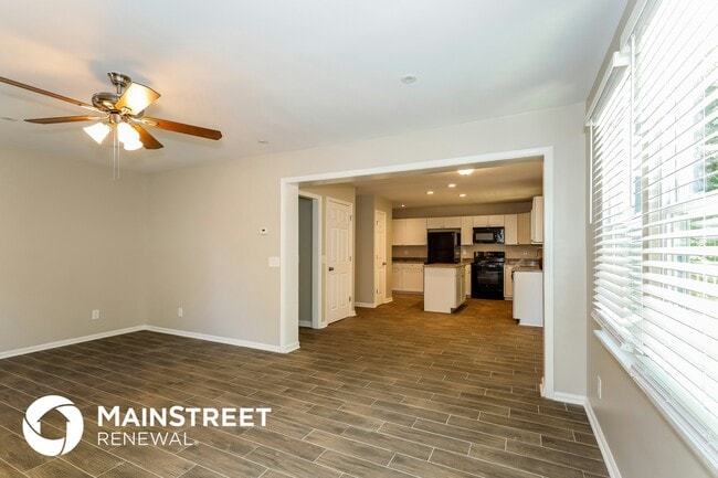 12512 Woodside Falls Rd in Pineville, NC - Building Photo - Building Photo