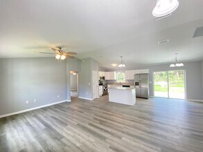 2458 SW 170th Loop in Ocala, FL - Building Photo - Building Photo