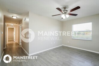 3203 34th St SW in Lehigh Acres, FL - Building Photo - Building Photo