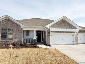 218 Stockyard Cir in Madison, AL - Building Photo - Building Photo