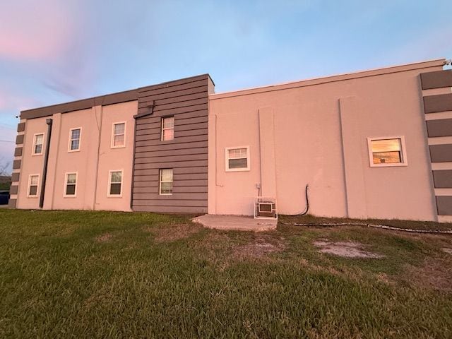 property at 500 N Broadway St