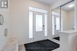 1004 Dashwood Ct in Pickering, ON - Building Photo - Building Photo