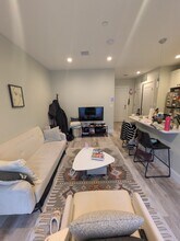 1270 Boylston St, Unit 8 in Boston, MA - Building Photo - Building Photo