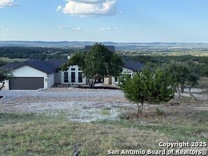 854 Scenic Hls Ct in Blanco, TX - Building Photo - Building Photo