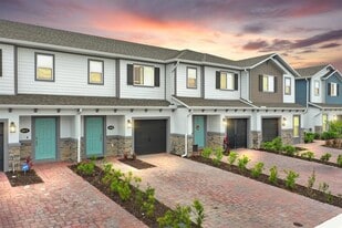 5070 Rain Shadow Dr in St. Cloud, FL - Building Photo