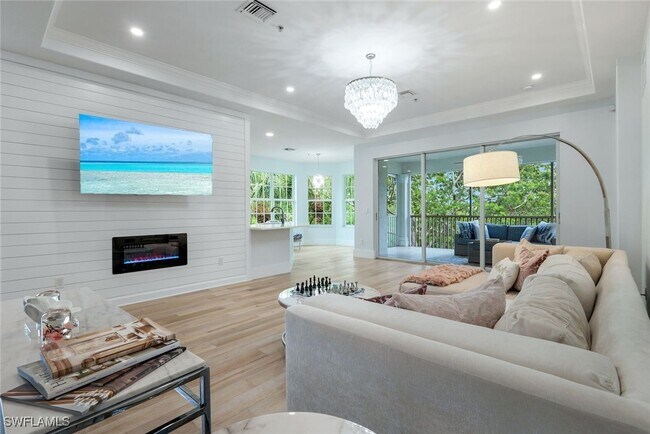 12858 Carrington Cir