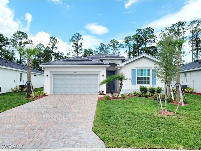 3172 Weston Manor Dr in Alva, FL - Building Photo - Building Photo