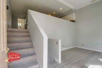 3967 Lamont St in San Diego, CA - Building Photo - Building Photo