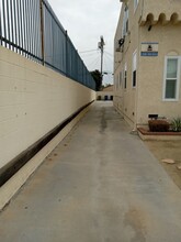 2216 S Marvin Ave in Los Angeles, CA - Building Photo - Building Photo