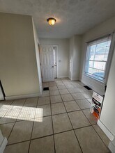 2413 S Smithville Rd in Dayton, OH - Building Photo - Building Photo