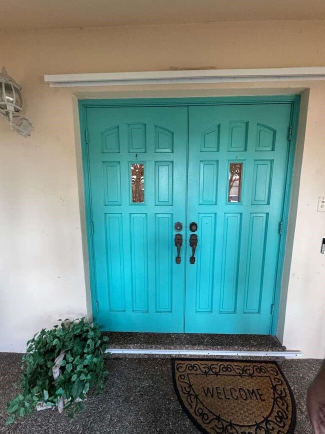 1726 NW 82nd Ave in Coral Springs, FL - Building Photo - Building Photo