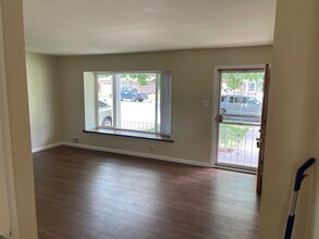 80 Everett St in Lakewood, CO - Building Photo - Building Photo