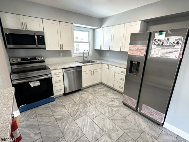 28 Beardslee Hill Dr in Ogdensburg, NJ - Building Photo - Building Photo