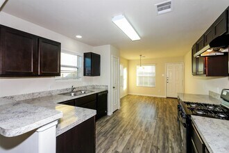 6007 Fading Night Dr in Houston, TX - Building Photo - Building Photo