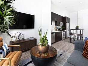 7403 in Los Angeles, CA - Building Photo - Building Photo