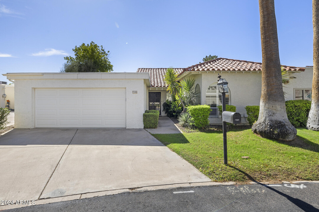 7345 E Keim Dr in Scottsdale, AZ - Foto de edificio