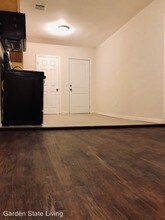 255 S 19th St-Unit -Unit 2 in Newark, NJ - Building Photo - Building Photo