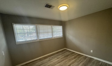 2930 Oldknow Dr NW in Atlanta, GA - Building Photo - Building Photo