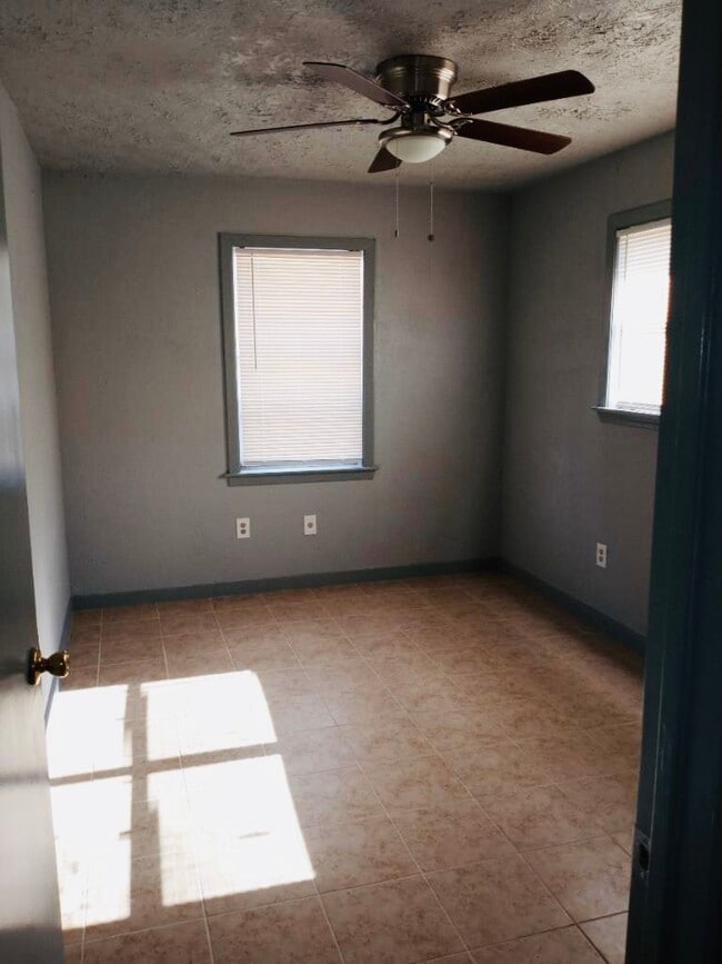 property at 3104 Crane St