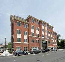 Gateway at 570 in Bridgeport, CT - Building Photo - Building Photo