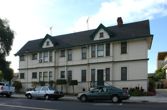 99 N 7th St in San Jose, CA - Foto de edificio - Building Photo