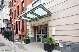 516 W 47th St in New York, NY - Building Photo - Building Photo