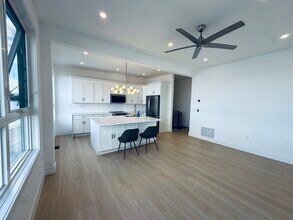 280 Endicott Ave in Revere, MA - Building Photo - Building Photo