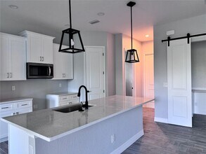 115 Sunrise Dr in Rotonda West, FL - Building Photo - Building Photo