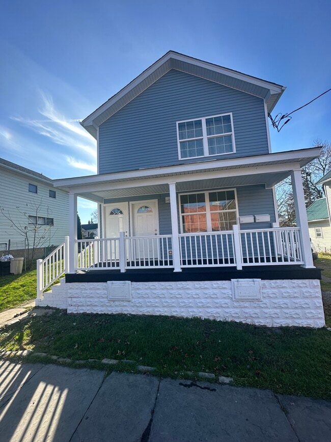 316 Cherry St, Unit 2th fl in Scranton, PA - Building Photo - Building Photo