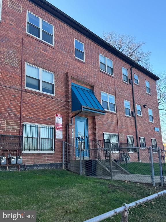 2655 Birney Pl SE in Washington, DC - Building Photo - Building Photo