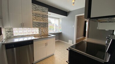 3212 Olive St in Denver, CO - Building Photo - Building Photo