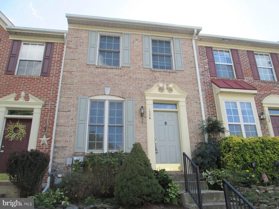 1306 Roman Ridge Way in Bel Air, MD - Building Photo