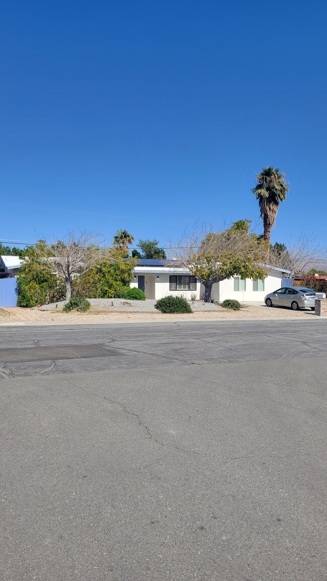 property at 1900 E Del Lago Rd