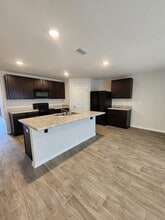 7196 Hatteras Blvd in Panama City, FL - Building Photo - Building Photo