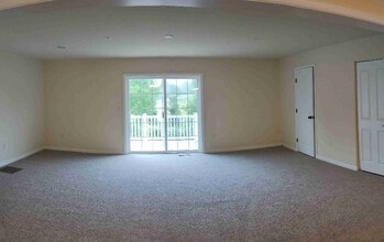 113 Meadowbrook Ln in New Providence, PA - Building Photo - Building Photo