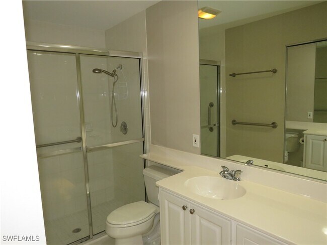 3245 Barbados Ln in Naples, FL - Building Photo - Building Photo