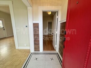834 NE Shaver St in Portland, OR - Building Photo - Building Photo