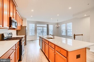 3017 Duvall Ridge Rd in Hyattsville, MD - Building Photo - Building Photo